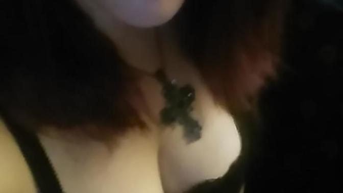 Over confident Plain Jane?