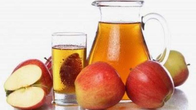 My boyfriend and I are having a debate! Apple juice or Orange juice?