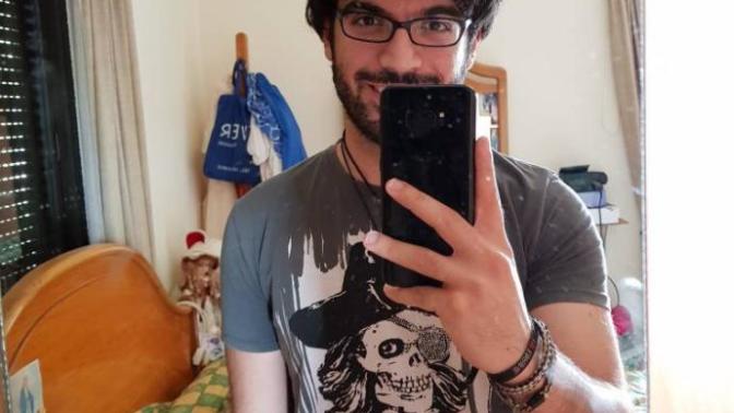 My cousin should cut or keep his hair?