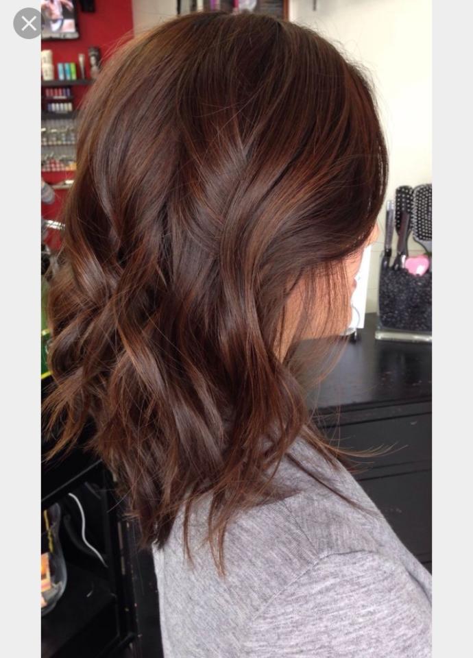 Which hairstyle do you like better?