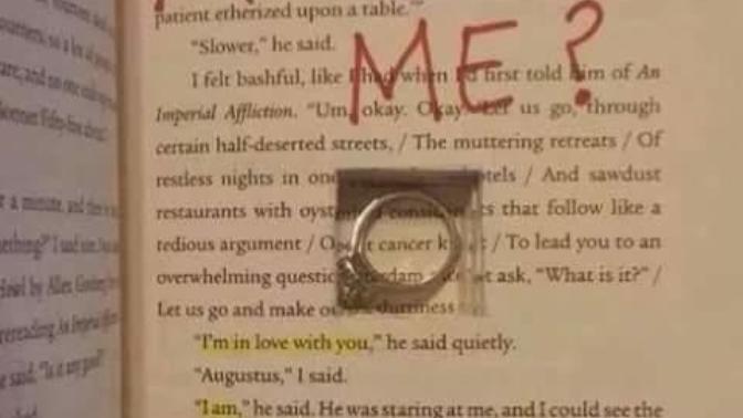 Ladies, How would you feel if your man proposed to you like this?