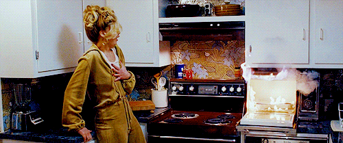 Guys what do you think about women who can't cook?