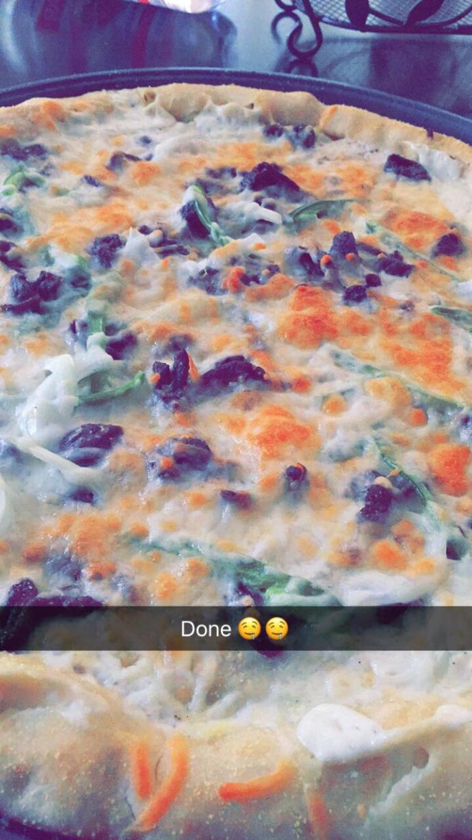 Rate my pizza 1-10?