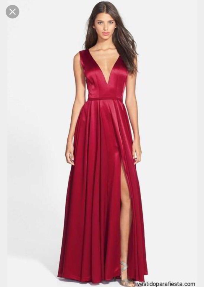 Which dress do you like the most?