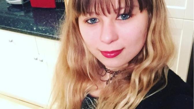 Would I Look Good With Snake Bites?