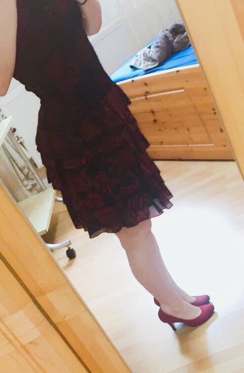 How does this dress look?