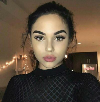 Lindemann hot maggie PHOTOS: Maggie Lindemann hot maggie Maggie Lindemann