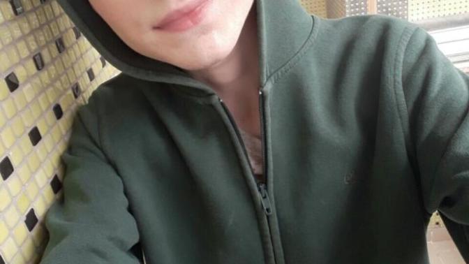 Should I stop waxing my eyebrows?