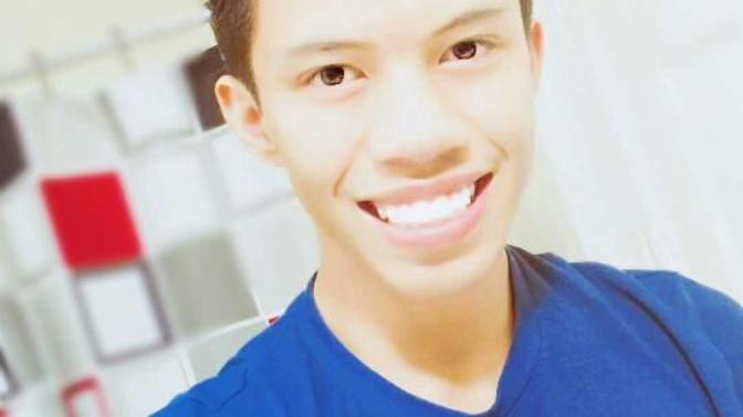 Will this photo be enough to attract a girl in a dating site?