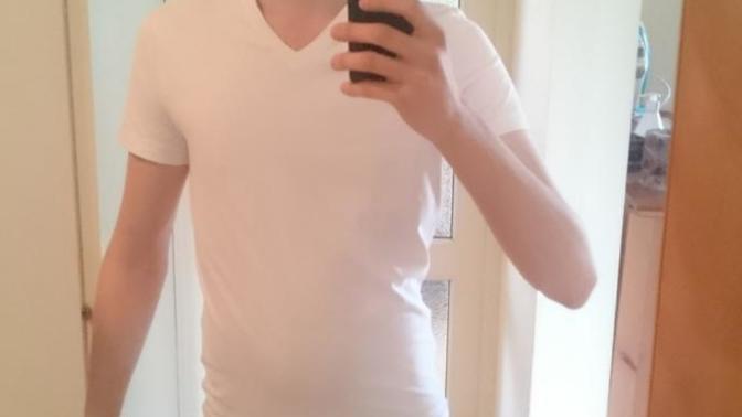 Do I look pathetic?