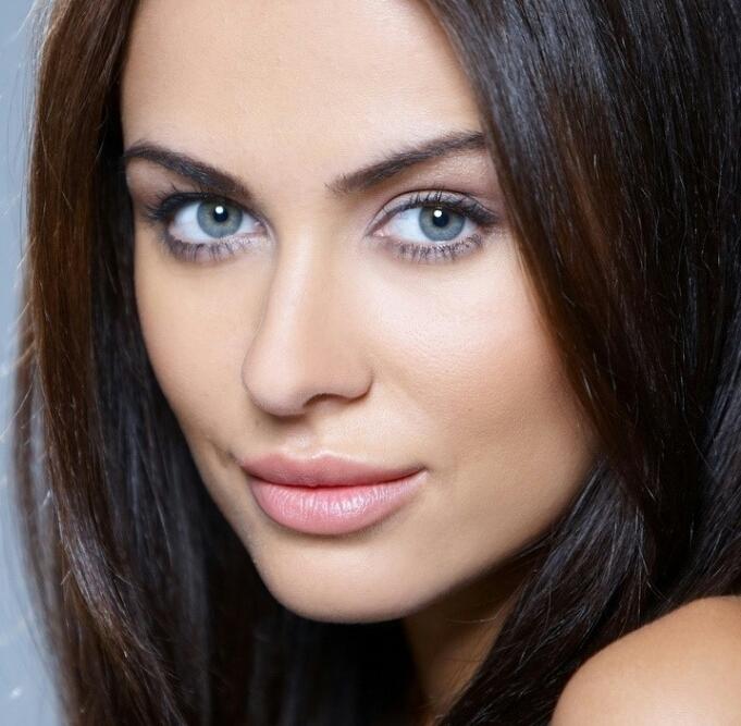 Which rare eye color is better?