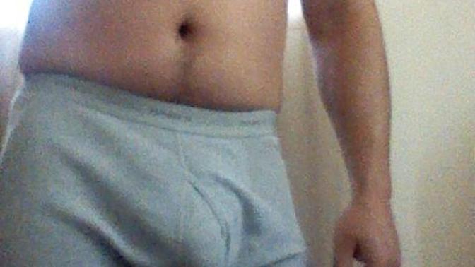 What do girls think about the dad bod?