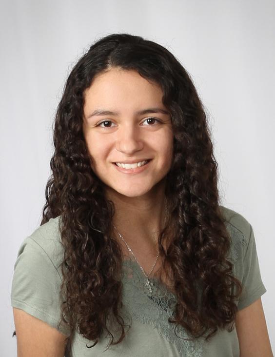 Is this a good senior photo?