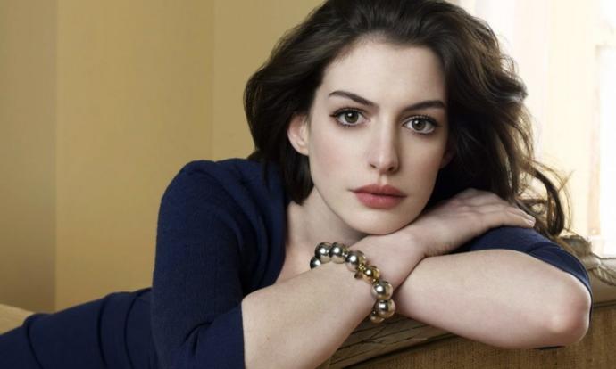 Do you think Anna Hathaway is pretty?