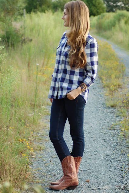 Guys, is it fine if a girl dresses like this?
