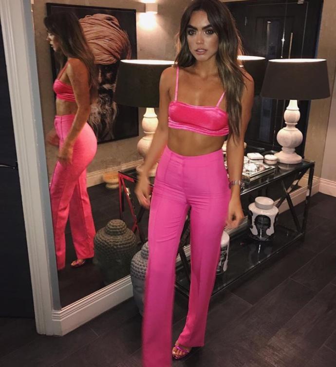 Do you like my outfits?