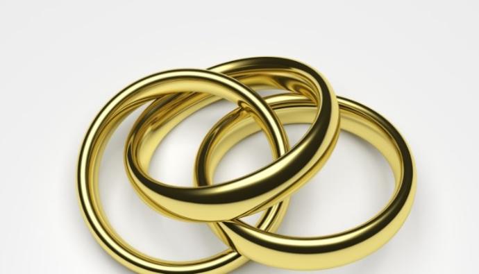 Should courts recognise the right to be in a polygamous marriage?