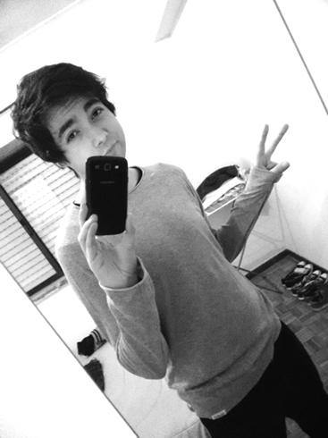 Rate me 1-10 (Boys and Girls)?