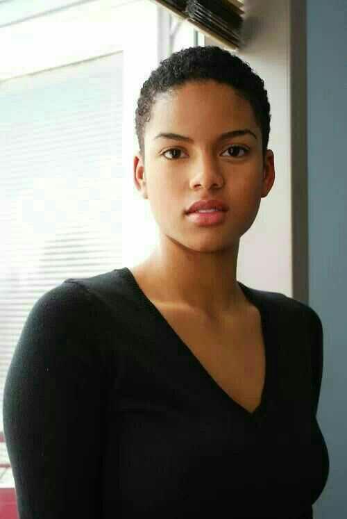 Hello! I'm changing up my hair style.?