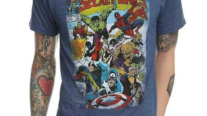 Do girls like attractive guys wearing superhero shirts?