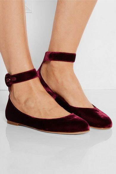 What do you wear on a first date?