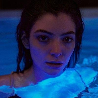 Do you think Lorde (Ella) is beautiful?