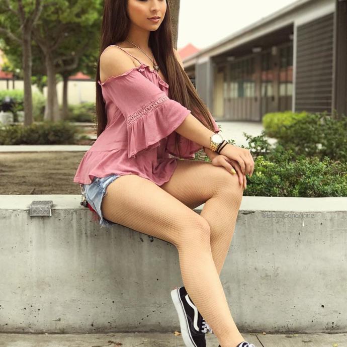 Would you go out with this transgender girl on a date?