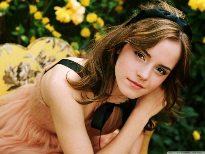 Who's cuter: Jenna Coleman or Emma Watson??