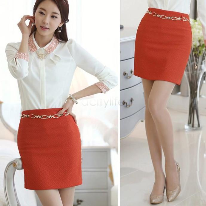 Do you prefer Short Skirts or Long Skirts on Women?