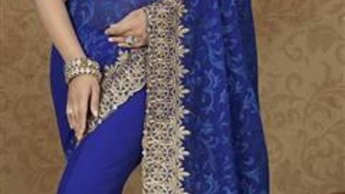 What is your dream wedding? (Gown, Shoes, ect...)?
