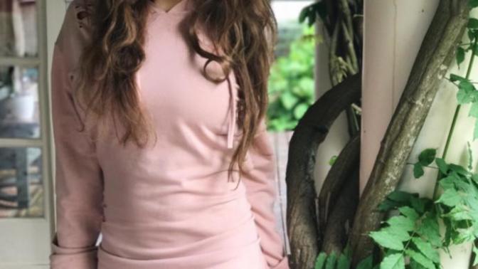 Can I model for this dress?
