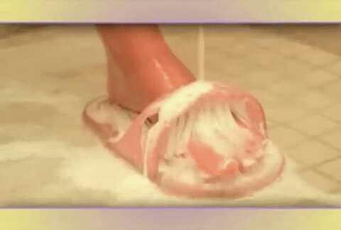 girls, do you have this at home 😂 ??