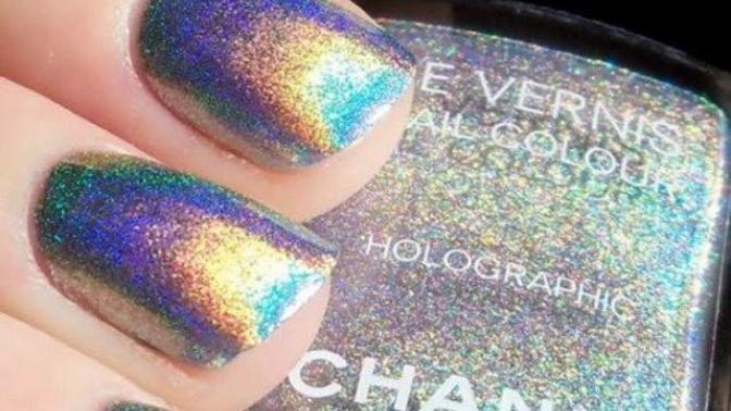 Holo or not holo?