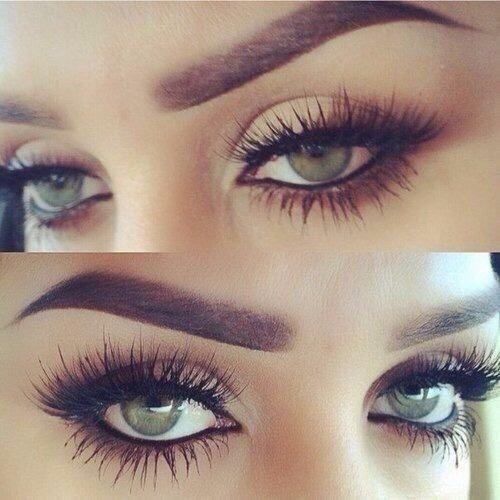 What do guys prefer:fake eyelashes or natural?