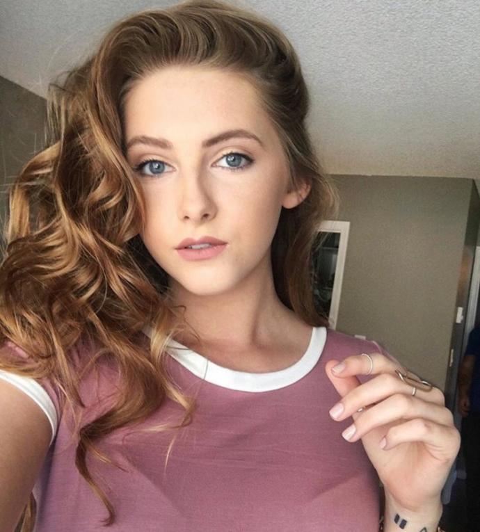 Which girl is more attractive?