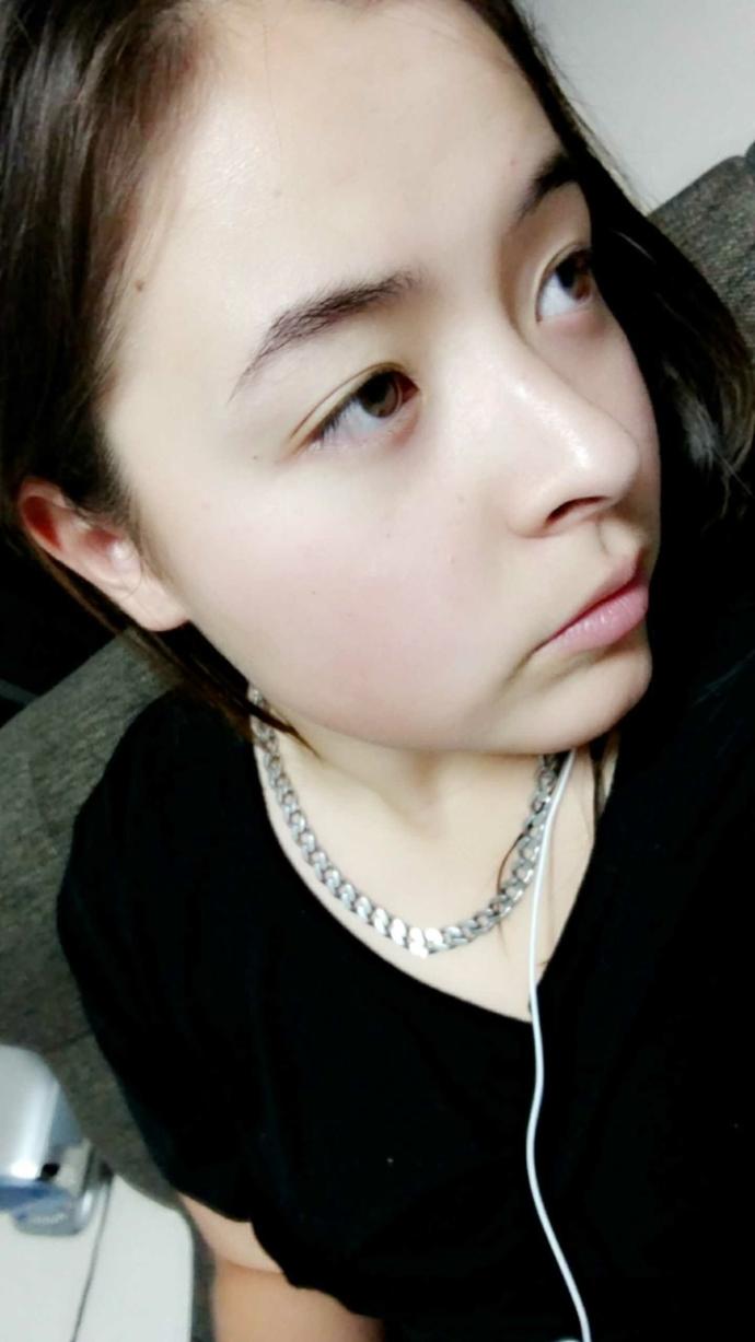 how would I look with short hair??