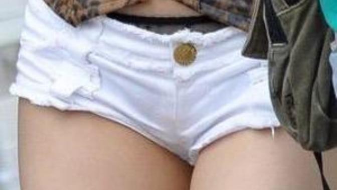 What is your opinion about short shorts?