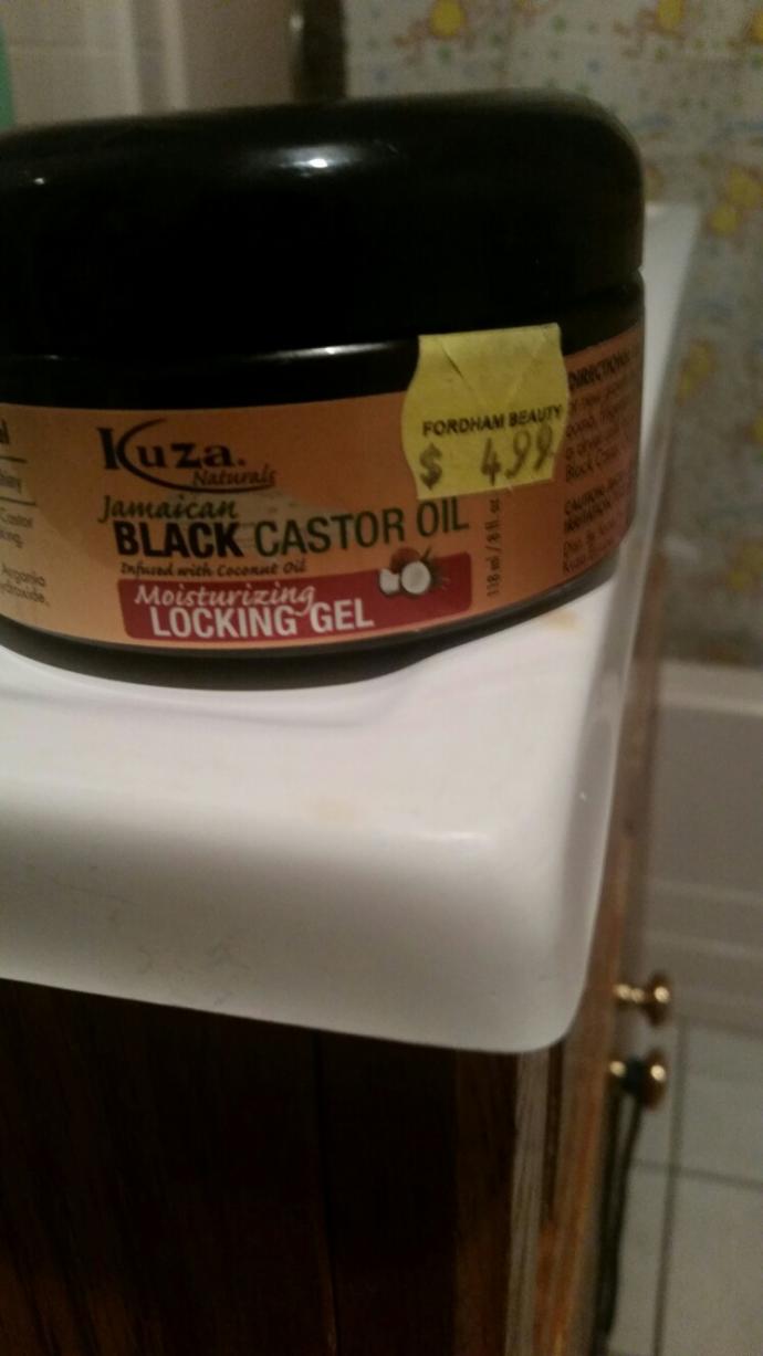 if I use castor oil moisturising locking gel how long will my hair grow in a month with a week if my hair is 3.25 inches??