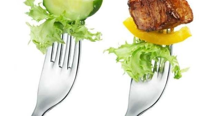 Are well-committed vegetarians tempted by the sight of meat?