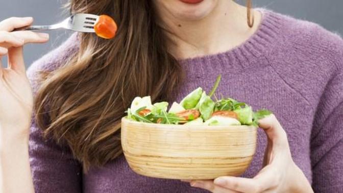Which gender has more picky eaters?