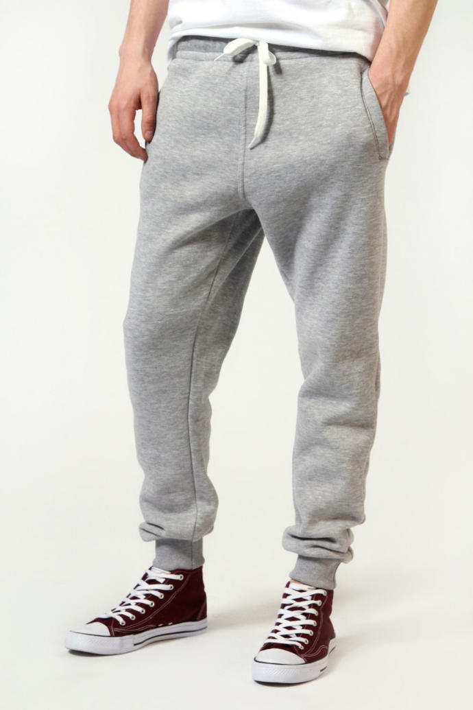 What style outfits do you like to see on a guy/girl?
