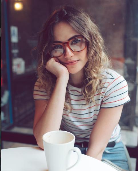 What do guys like for a girl to wear?