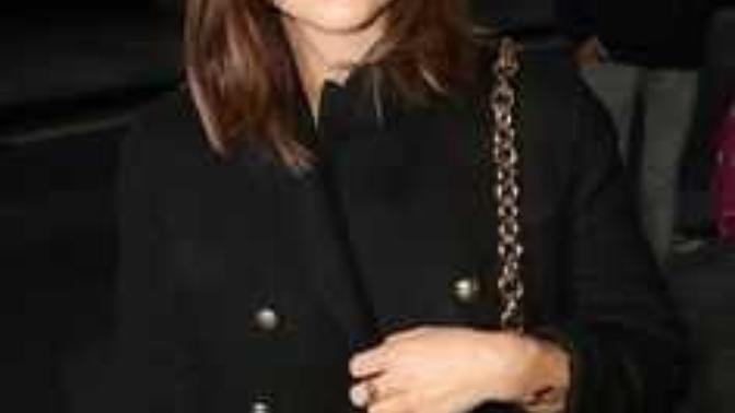 Does anyone else think Jenna Coleman is pretty?