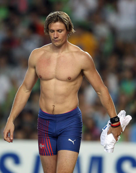 Girls, do you find sprinters attractive?