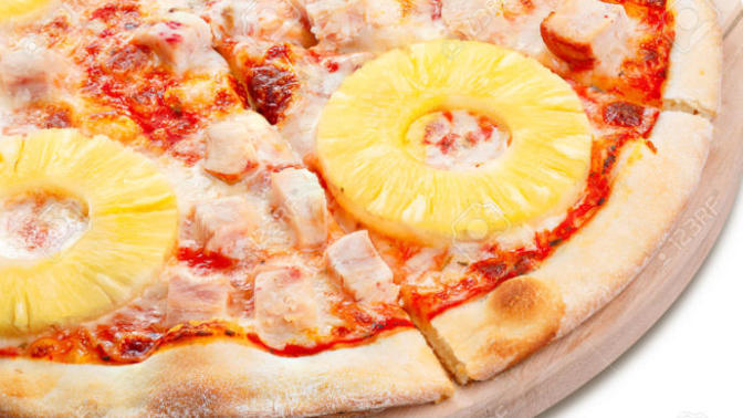 What is the appeal of pineapple on pizza?