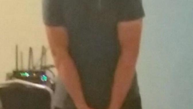 Why do I lose weight fast and gain weight fast also I've been working out for 4 months how Am I looking?