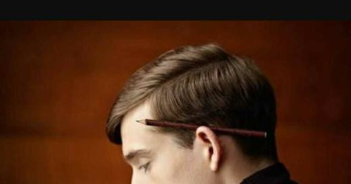 What Do You Think Of Guys Who Put Pencils On Their Ear Girlsaskguys