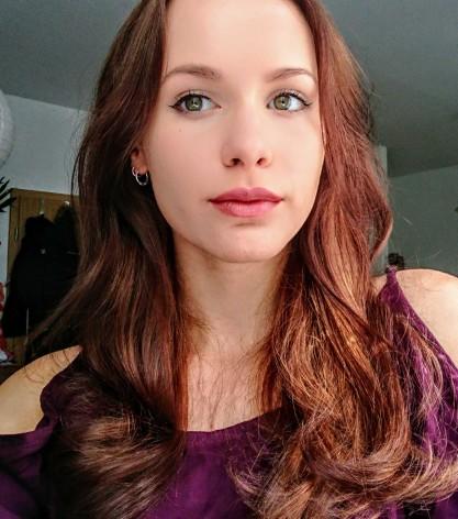 Do I wear too much make-up??