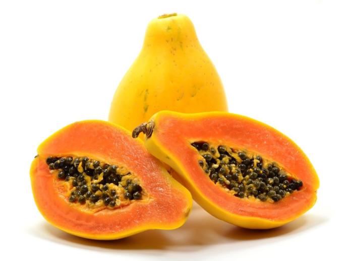 Guys, do you prefer a circumcised or an uncircumcised papaya on a woman?