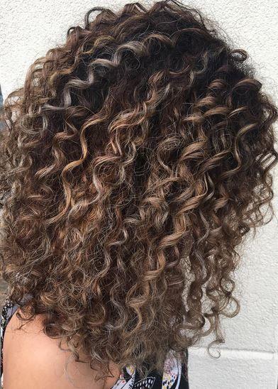 Naturally straight, wavy, or curly hair on girls. And why?